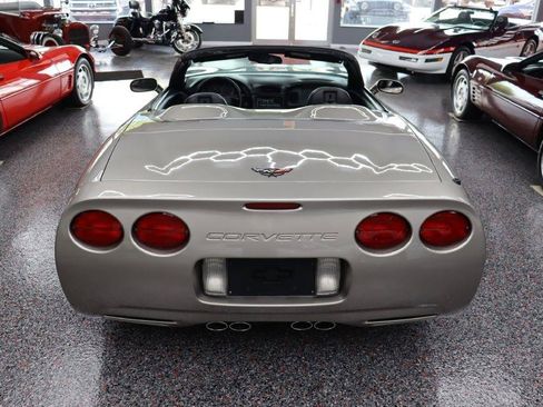 Used 1998 Chevrolet Corvette Convertible w/ Memory Pkg RWD image 5