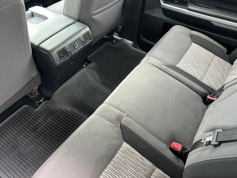 Used 2017 Toyota Tundra SR5 image 9