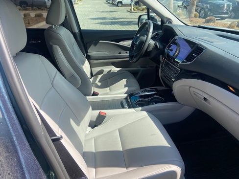 Used 2020 Honda Pilot Touring image 19