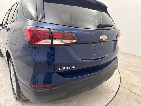 Used 2022 Chevrolet Equinox LS image 18