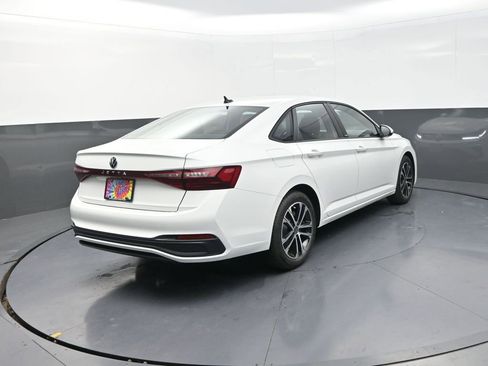 New 2026 Volkswagen Jetta Sport image 8