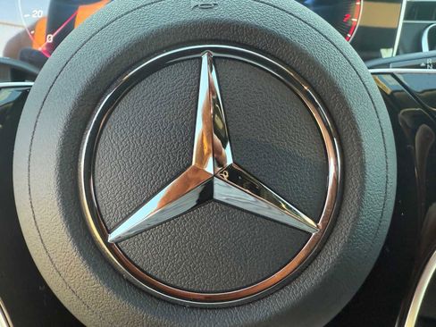 New 2026 Mercedes-Benz E 350 4MATIC Sedan image 15