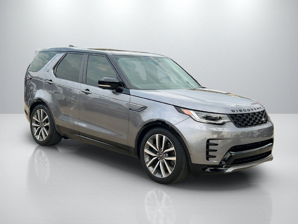 Used 2024 Land Rover Discovery Dynamic SE AWD/4WD image 3