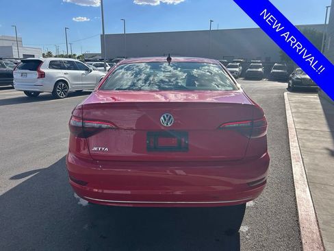 Used 2020 Volkswagen Jetta SEL FWD image 6
