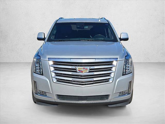 Used 2015 Cadillac Escalade Platinum AWD/4WD image 2