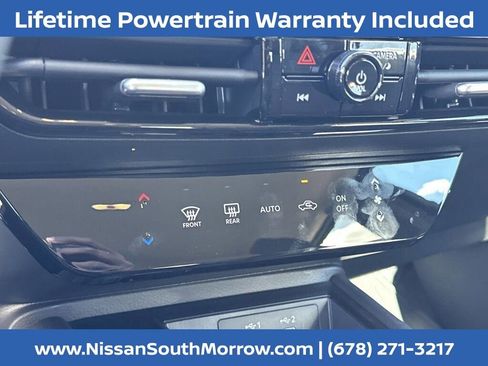 New 2025 Nissan Kicks SR image 6