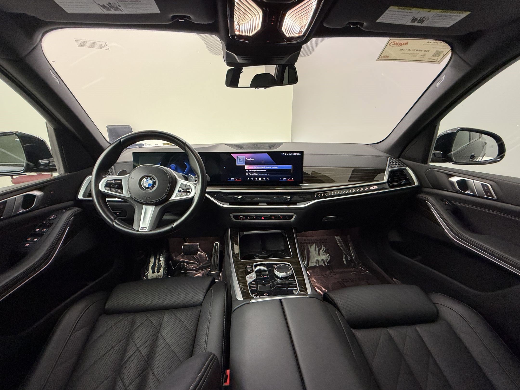 Used 2024 BMW X5 sDrive40i w/ M Sport Package RWD image 16