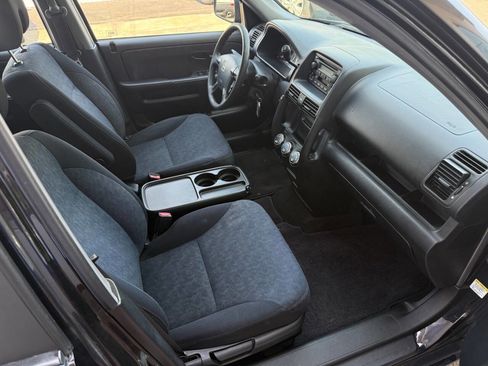 Used 2006 Honda CR-V LX image 14