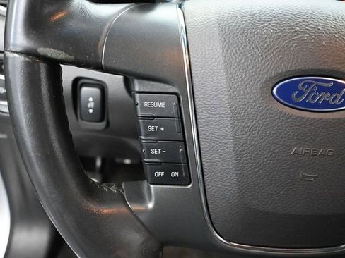 Used 2010 Ford Taurus Limited image 24