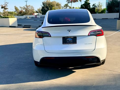 Used 2020 Tesla Model Y Long Range AWD/4WD image 11