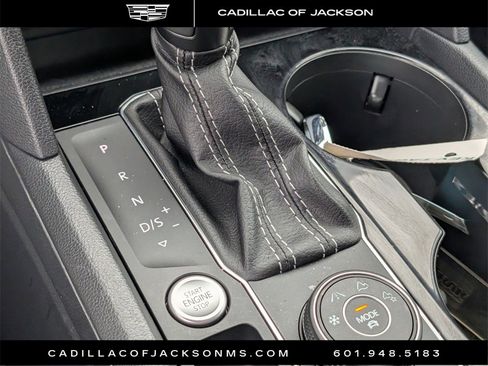 Used 2022 Volkswagen Atlas SEL Premium image 15