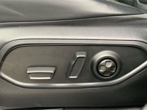 Used 2021 Jeep Grand Cherokee L Limited image 19