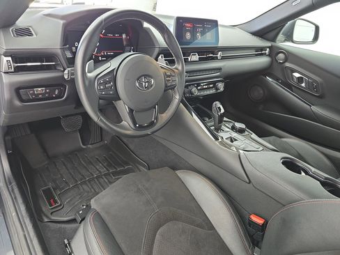 Used 2021 Toyota Supra w/ Safety & Technology Package image 12