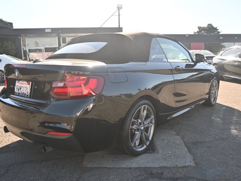 Used 2015 BMW M235i 2dr Conv M235i RWD image 7