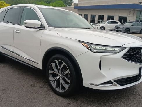 Used 2024 Acura MDX SH-AWD w/ Technology Package image 8