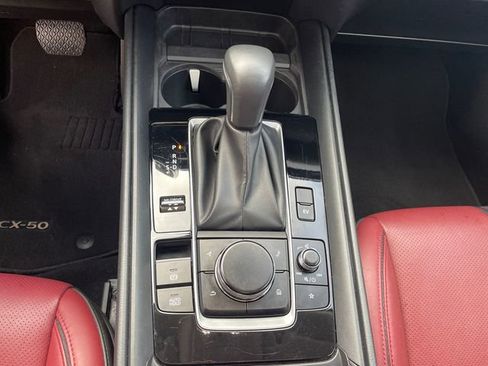 Used 2025 MAZDA CX-50 AWD 2.5 Hybrid w/ Premium Pkg image 37