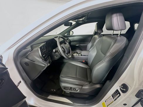 Used 2024 Lexus RX 350 FWD w/ Technology Package image 13