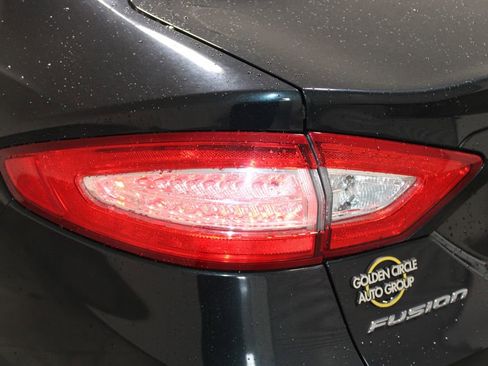 Used 2014 Ford Fusion SE FWD image 49