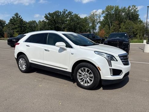 Used 2017 Cadillac XT5 FWD image 7