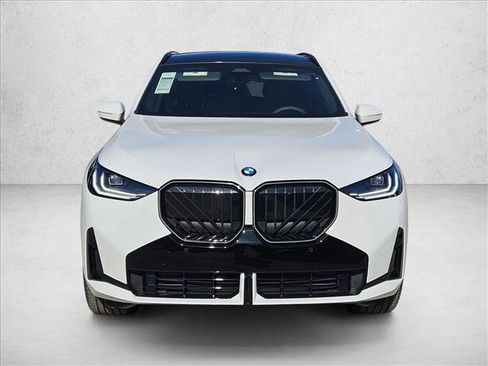 Used 2026 BMW X3 xDrive30 w/ M Sport Package AWD/4WD image 5