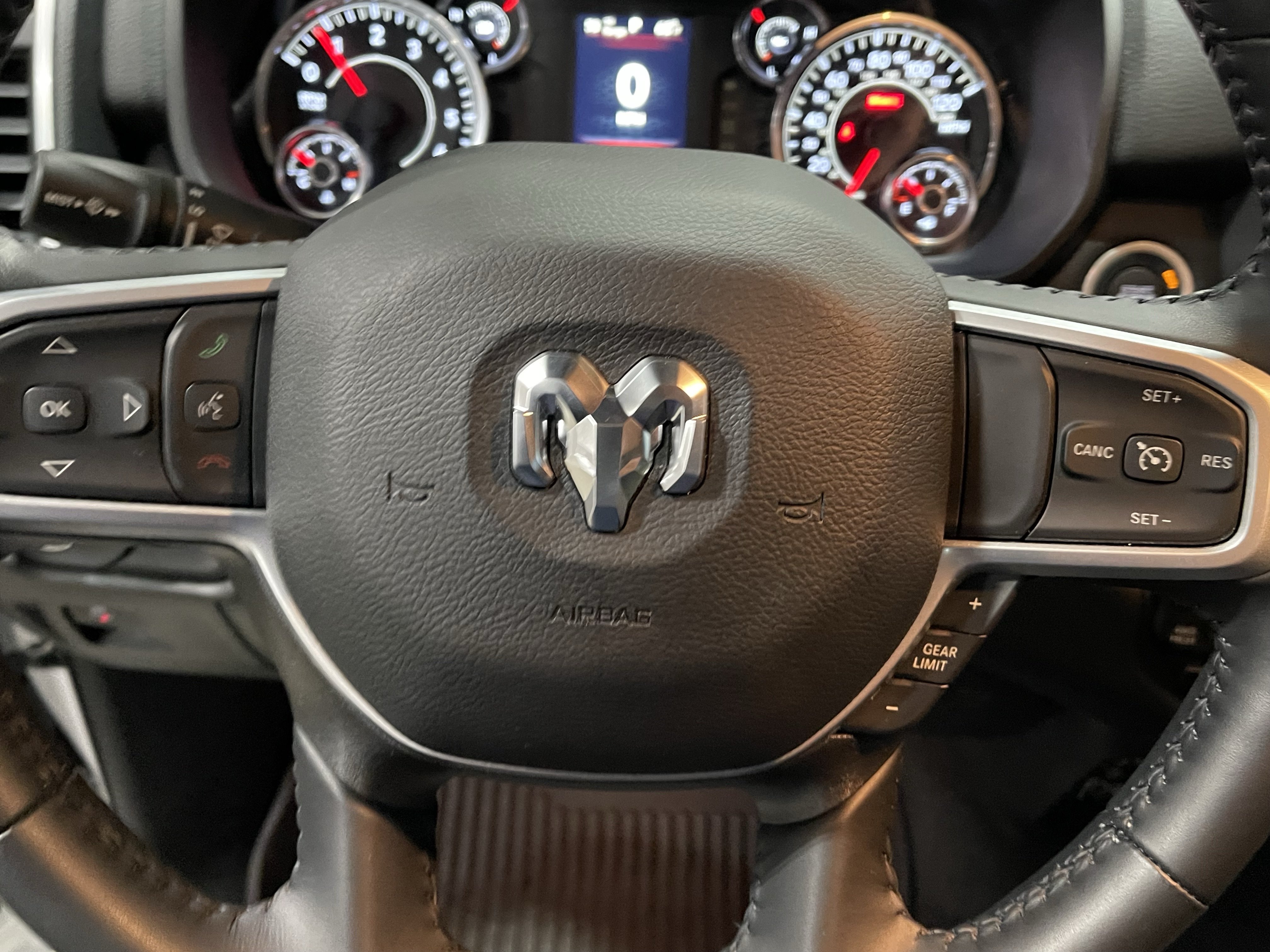 Used 2023 RAM 1500 Big Horn AWD/4WD image 20