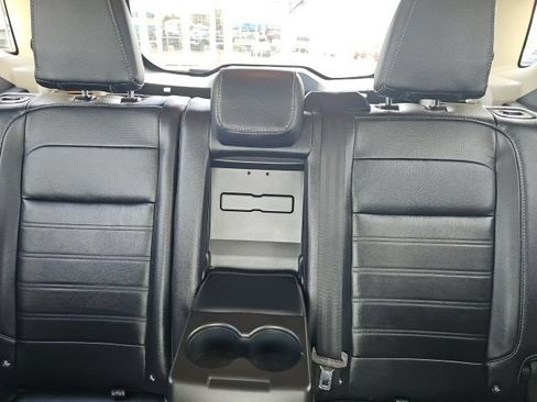 Used 2019 Ford EcoSport Titanium AWD/4WD image 12