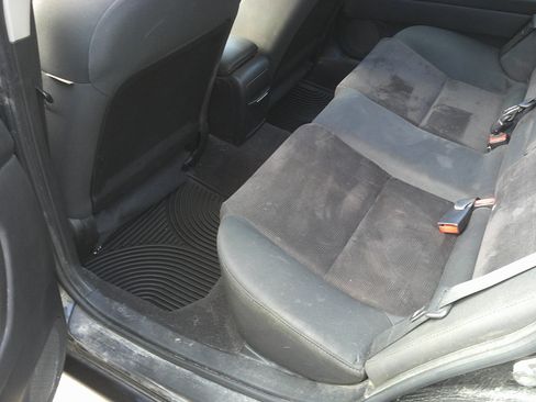 Used 2009 Subaru Legacy 2.5i Special Edition AWD/4WD image 11