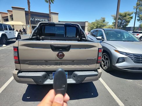 Used 2023 Nissan Frontier Pro-X w/ Pro-X Premium Package RWD image 16