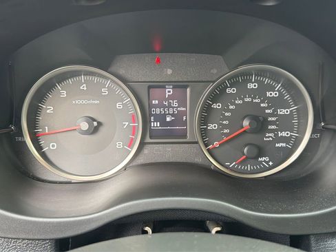 Used 2016 Subaru Crosstrek 2.0i Premium w/ Moonroof Package image 17