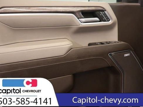 Used 2022 Chevrolet Silverado 1500 LTZ w/ LTZ Convenience Package II image 9