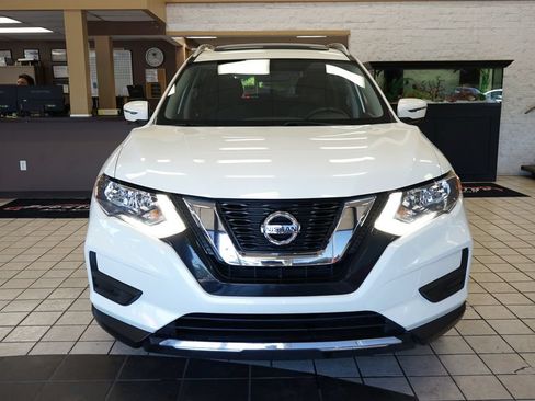 Used 2017 Nissan Rogue SV AWD/4WD image 20