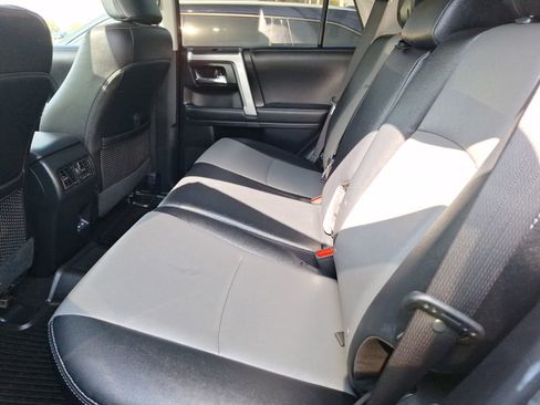 Used 2023 Toyota 4Runner SR5 Premium w/ Moonroof Package image 32