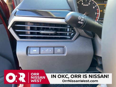 New 2025 Nissan Altima 2.5 SR w/ SR Premium Package image 28