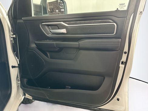 Used 2022 RAM 1500 Big Horn image 30