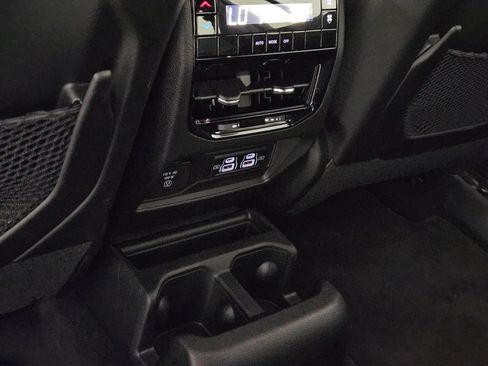 Used 2025 Jeep Grand Cherokee L Altitude RWD image 26