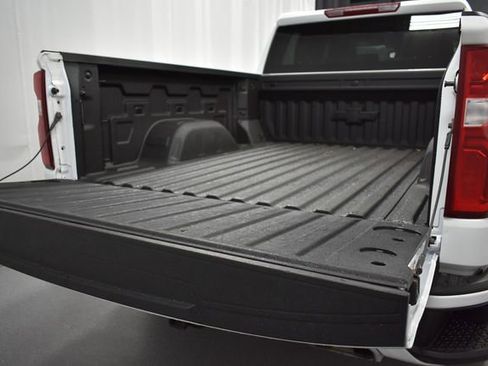 Certified 2024 Chevrolet Silverado 1500 RST AWD/4WD image 34