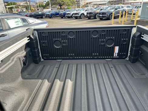 New 2026 Nissan Frontier SV w/ SV Convenience Package RWD image 11