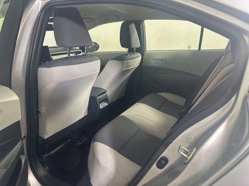 Used 2023 Toyota Corolla LE FWD image 19