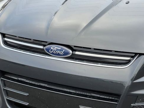 Used 2015 Ford Escape Titanium image 38