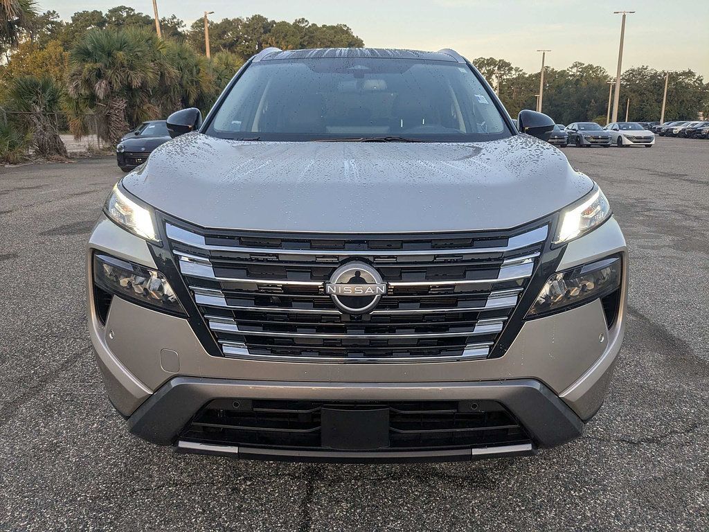 Used 2025 Nissan Rogue SL w/ SL Premium Package AWD/4WD image 10