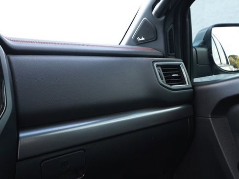 Used 2021 Nissan Titan PRO-4X w/ Pro-4x Convenience Package image 29