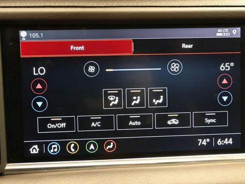 Used 2021 GMC Yukon Denali w/ Denali Ultimate Package AWD/4WD image 31
