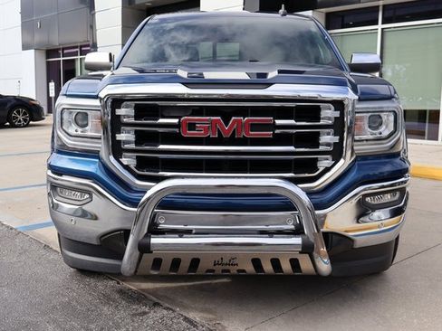 Used 2017 GMC Sierra 1500 SLT w/ SLT Premium Package image 2