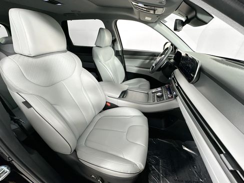 Used 2023 Hyundai Palisade SEL w/ Premium Package FWD image 31