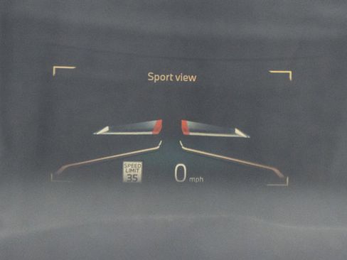 Used 2023 BMW X7 M60i w/ Executive Package image 90