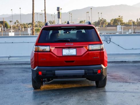 New 2026 Jeep Cherokee Limited AWD/4WD image 8