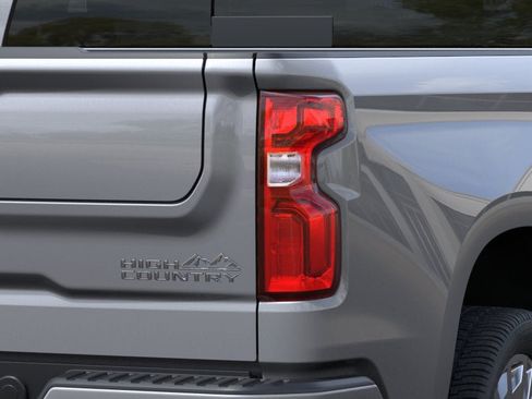 New 2026 Chevrolet Silverado 1500 High Country AWD/4WD image 35