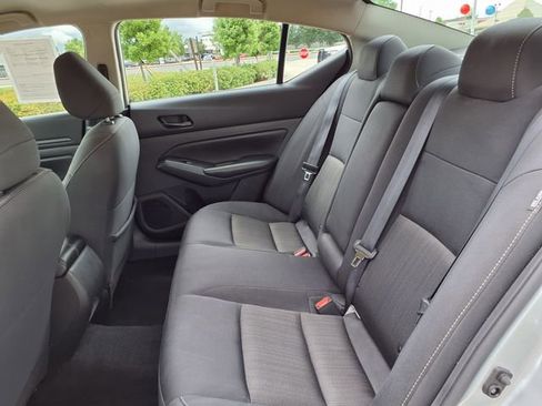 Used 2024 Nissan Altima 2.5 SV FWD image 17