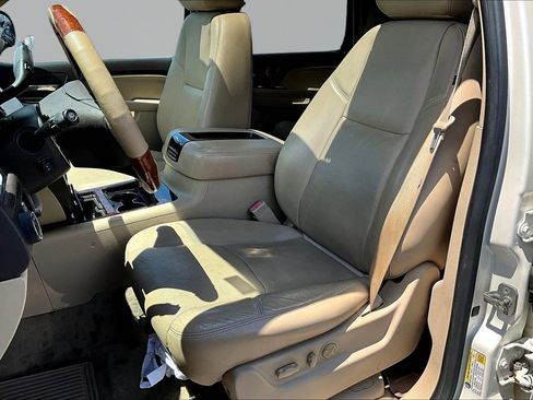Used 2013 GMC Yukon Denali AWD/4WD image 20