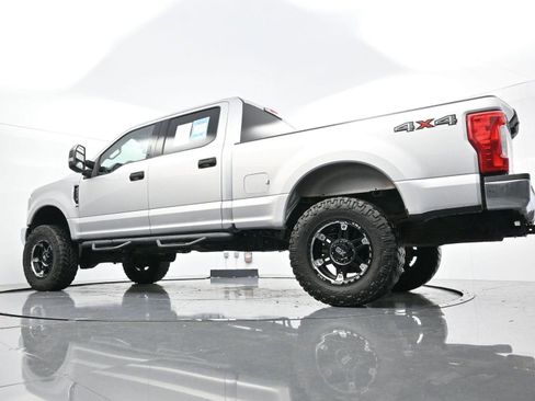 Used 2018 Ford F250 XLT AWD/4WD image 48